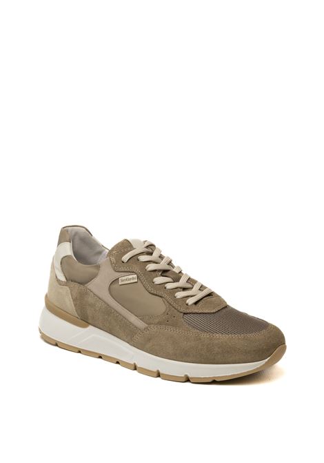Sneaker camoscio taupe NERO GIARDINI | E601100AROLD-VELO